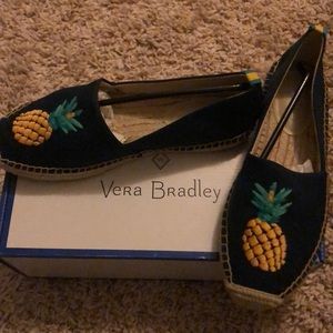 Vera Bradley size 7 Pineapple shoes